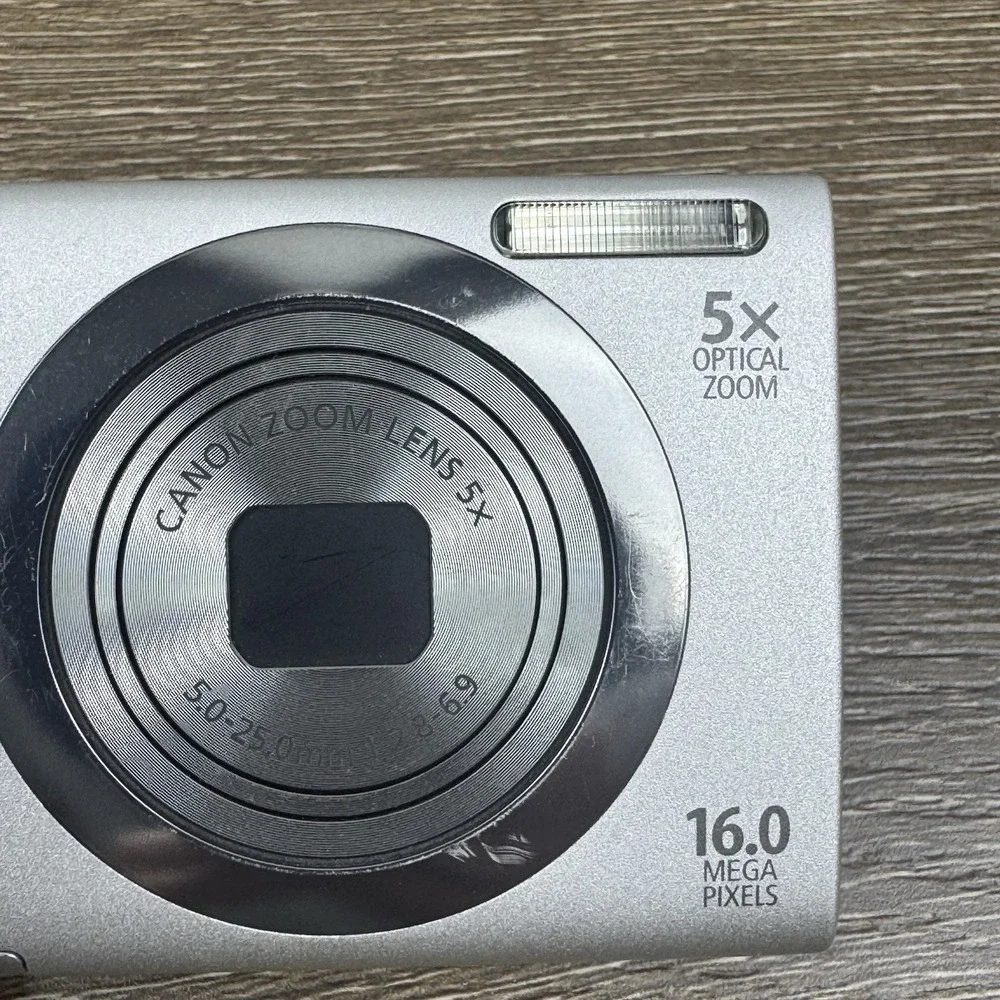 Canon PowerShot A2300 16.0MP Digital Camera Silver w/5x Zoom Bundle